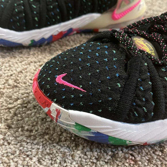 Nike LeBron James 18 Gang Black Pink Blast XVIII Multi-Color - size 7 EUC - Picture 6 of 10
